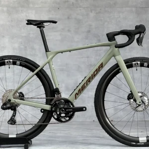 Merida Mission 7000 Cinzento Musgo Claro Fosco 2026