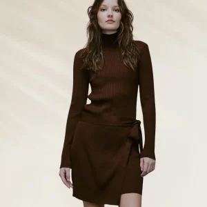 Vestido Tricot com Sobre Saia