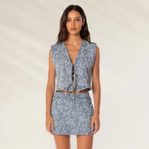 Colete Floral Denim Blushing Petals
